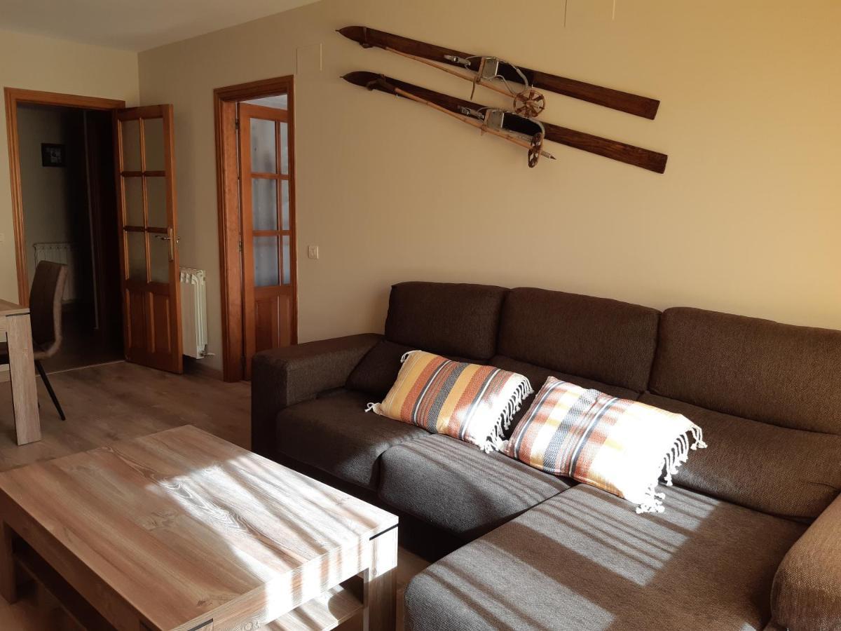 Appartamento Apartamento Familiar Con Vistas Y Garage La Portiecha Sallent de Gállego Esterno foto