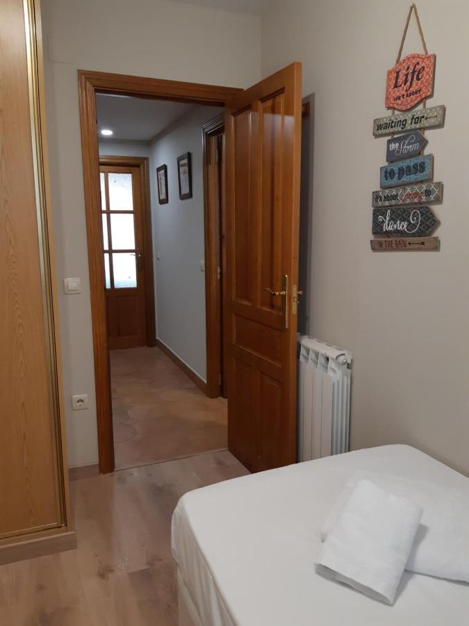 Appartamento Apartamento Familiar Con Vistas Y Garage La Portiecha Sallent de Gállego Esterno foto